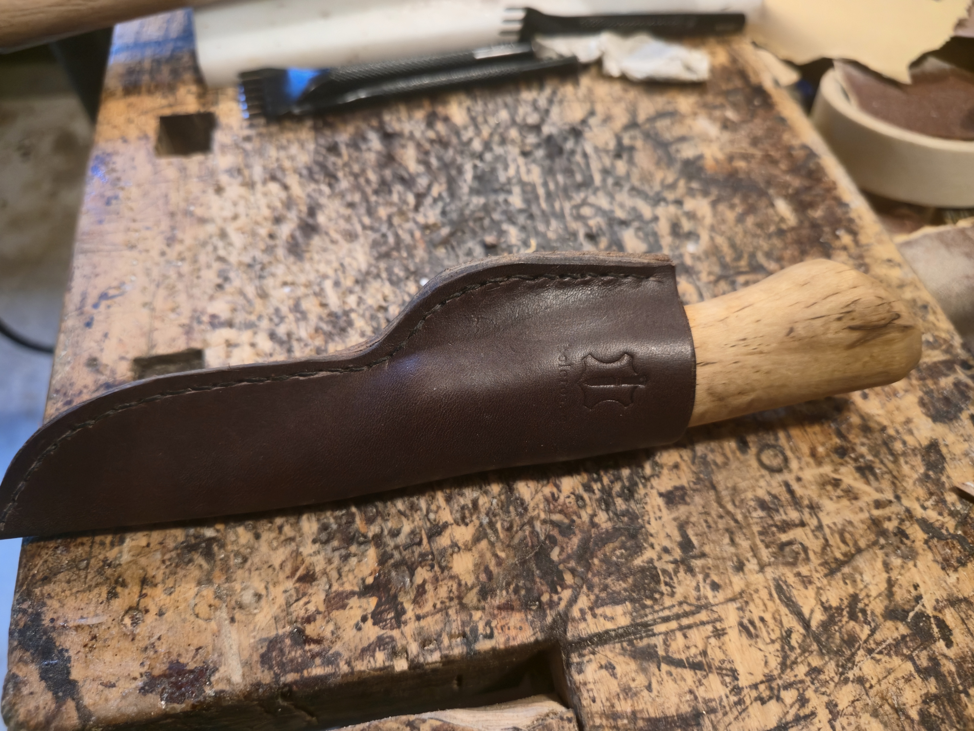 Kniv Dalom